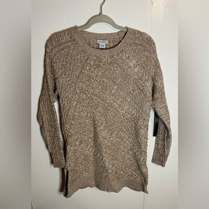 Women’s Liz Claiborne Split Hem Tan Knit Sweater Size Large